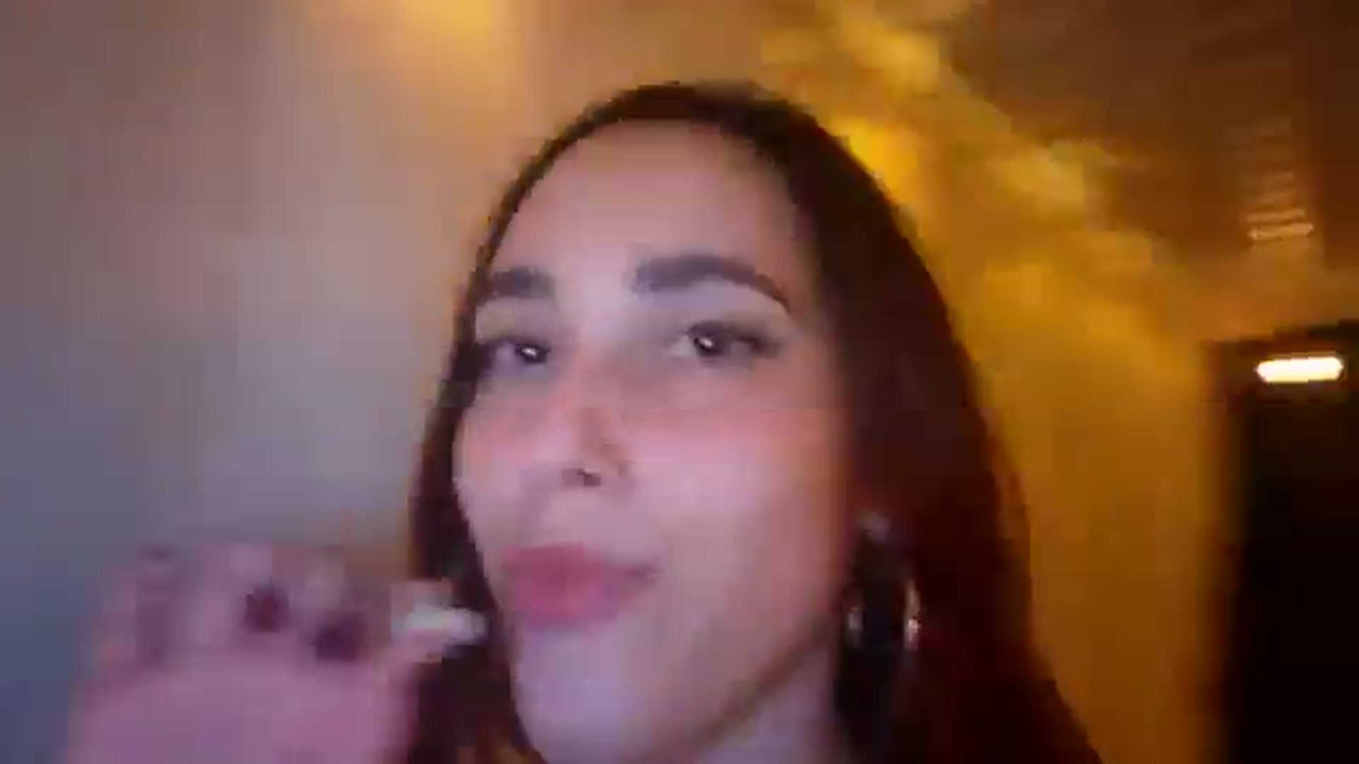 Gallery image thumbnail from Dashy's myfreecams stream on, 08/10/2024, 05:18 image 11 of 20