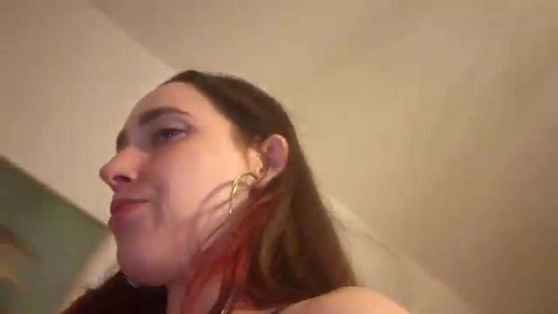 Gallery image thumbnail from Dashy's myfreecams stream on, 08/10/2024, 07:01 image 14 of 20