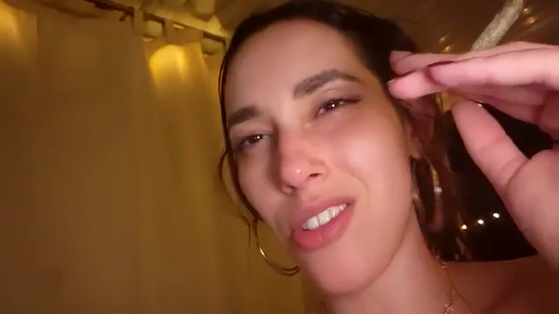 Gallery image thumbnail from Dashy's myfreecams stream on, 08/10/2024, 11:09 image 3 of 20