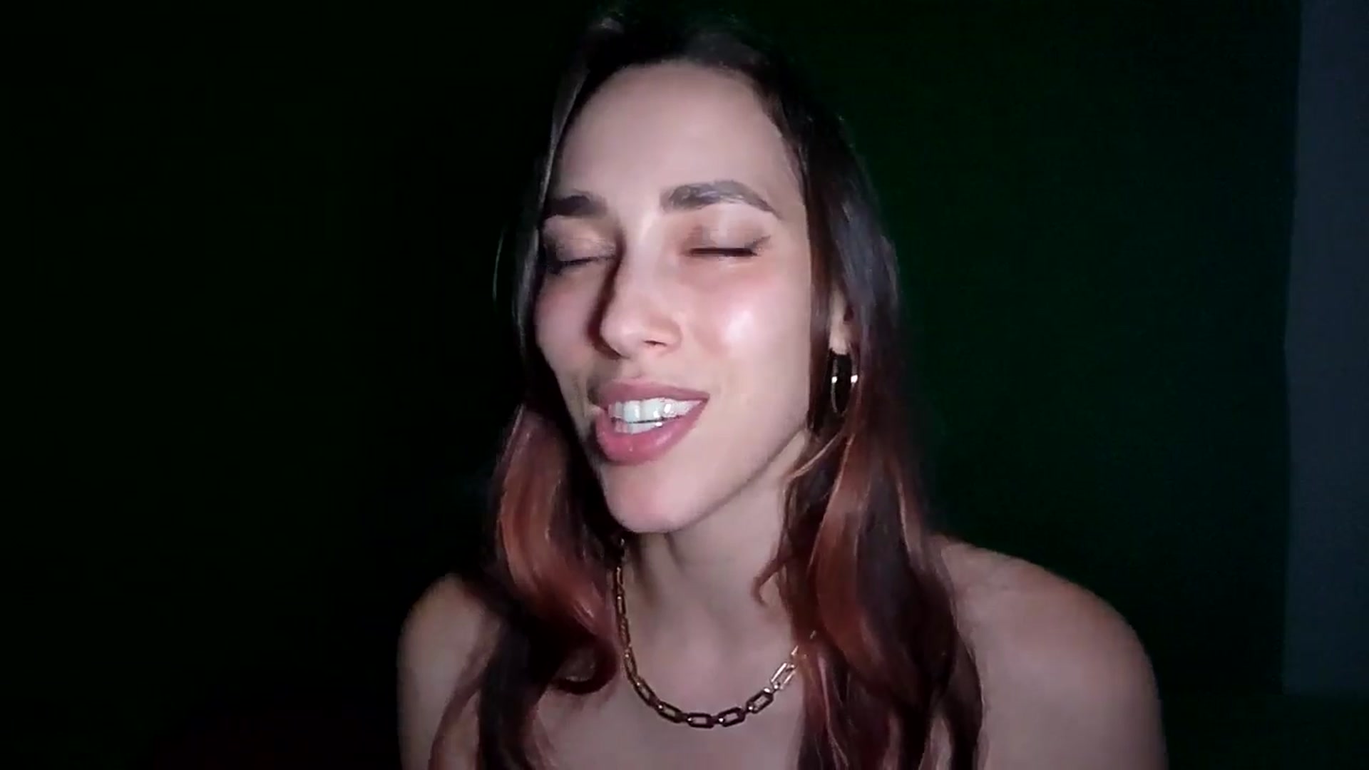 Gallery image thumbnail from Dashy's myfreecams stream on, 09/28/2024, 08:05 image 6 of 20