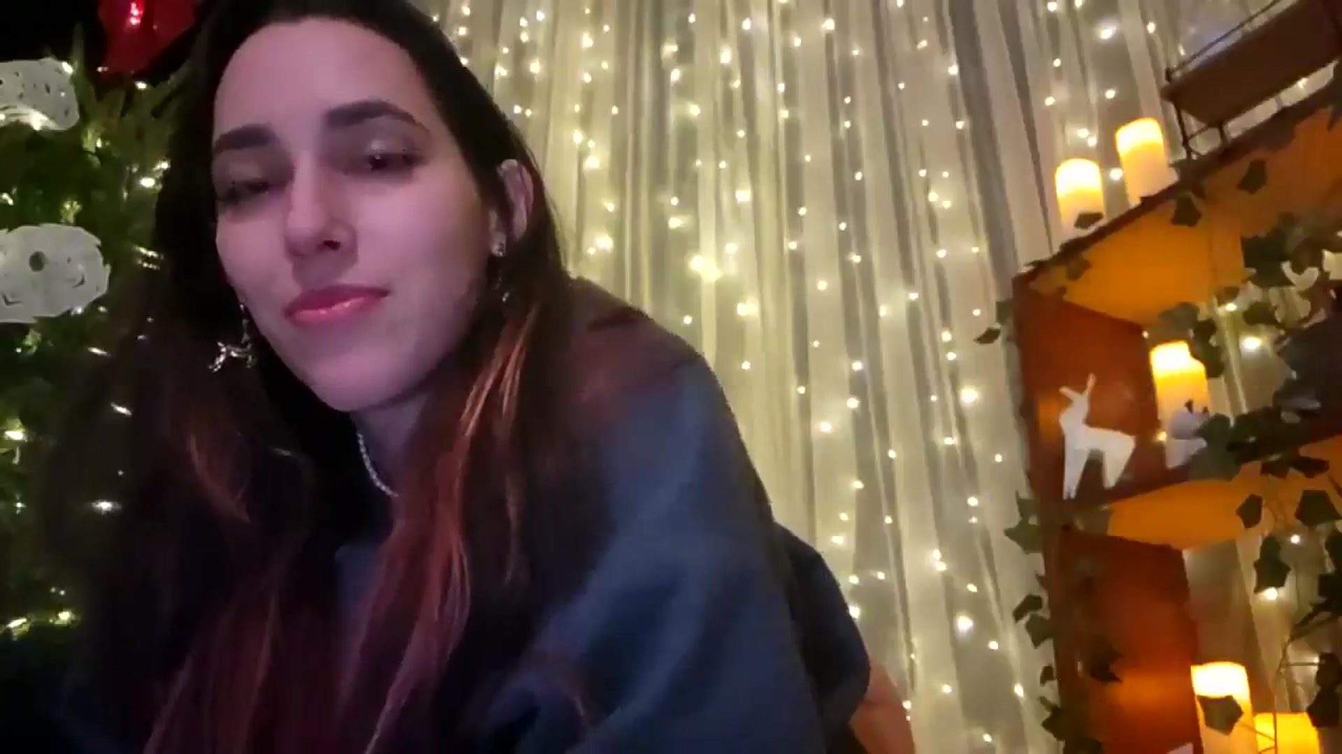 Gallery image thumbnail from Dashy's myfreecams stream on, 12/07/2024, 09:51 image 15 of 20
