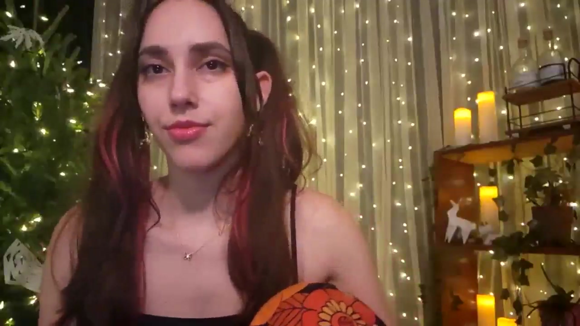 Gallery image thumbnail from Dashy's myfreecams stream on, 12/20/2024, 07:46 image 4 of 20