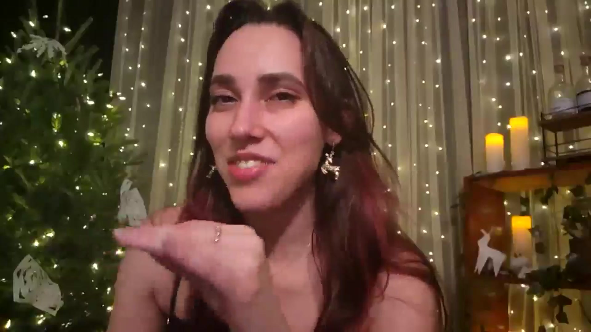 Gallery image thumbnail from Dashy's myfreecams stream on, 12/20/2024, 08:36 image 5 of 20