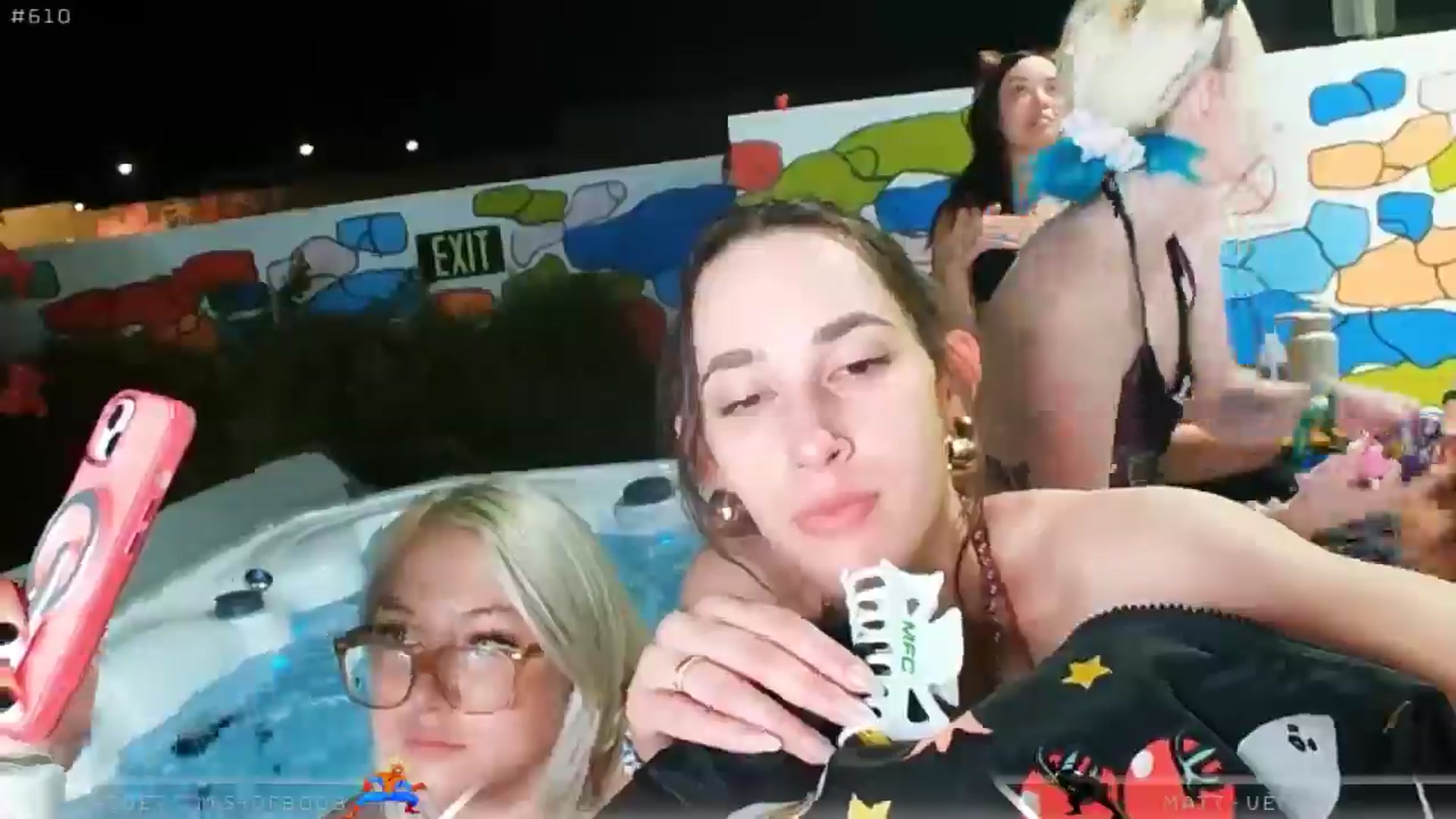 Gallery image thumbnail from Dashy's myfreecams stream on, 10/08/2025, 10:28 image 16 of 20