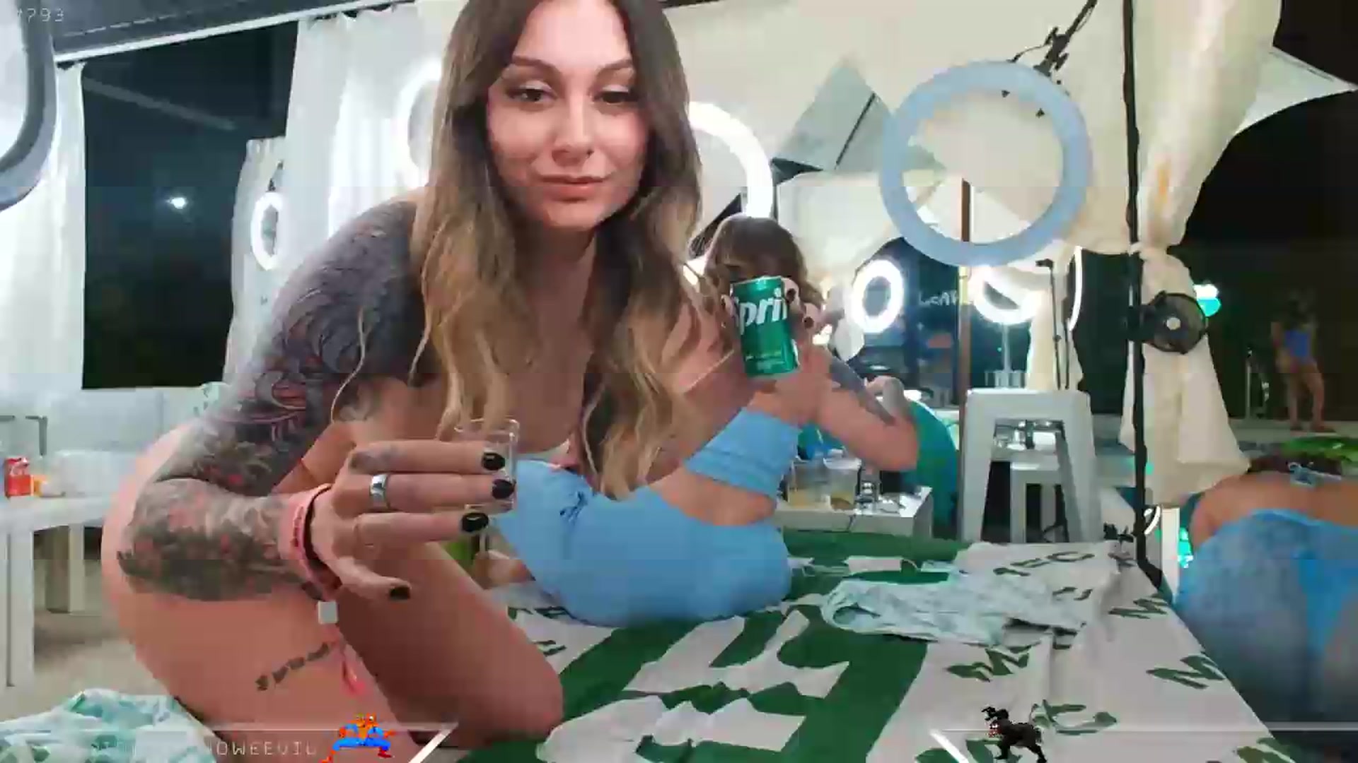 Gallery image thumbnail from Dashy's myfreecams stream on, 05/20/2026, 06:22 image 16 of 20