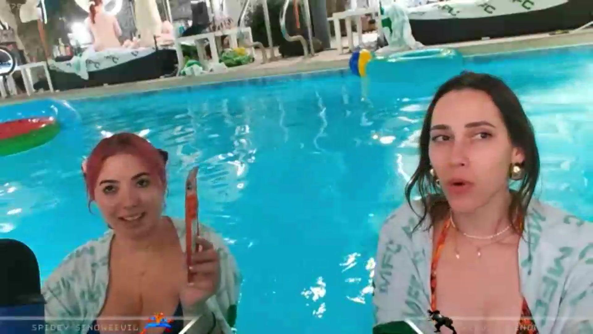 Gallery image thumbnail from Dashy's myfreecams stream on, 05/21/2026, 09:14 image 4 of 20
