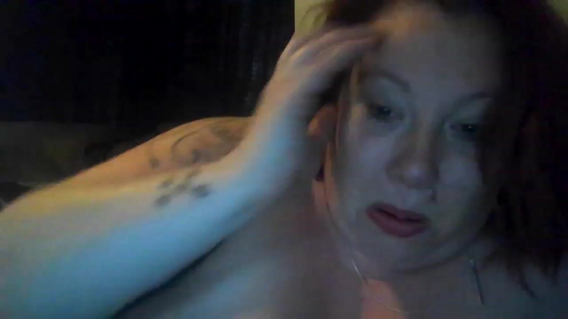 Gallery image thumbnail from DasiyLaneBBW's myfreecams stream on, 11/15/2022, 14:28 image 7 of 20