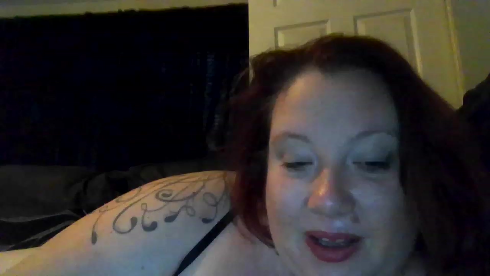 Gallery image thumbnail from DasiyLaneBBW's myfreecams stream on, 11/15/2022, 14:28 image 8 of 20