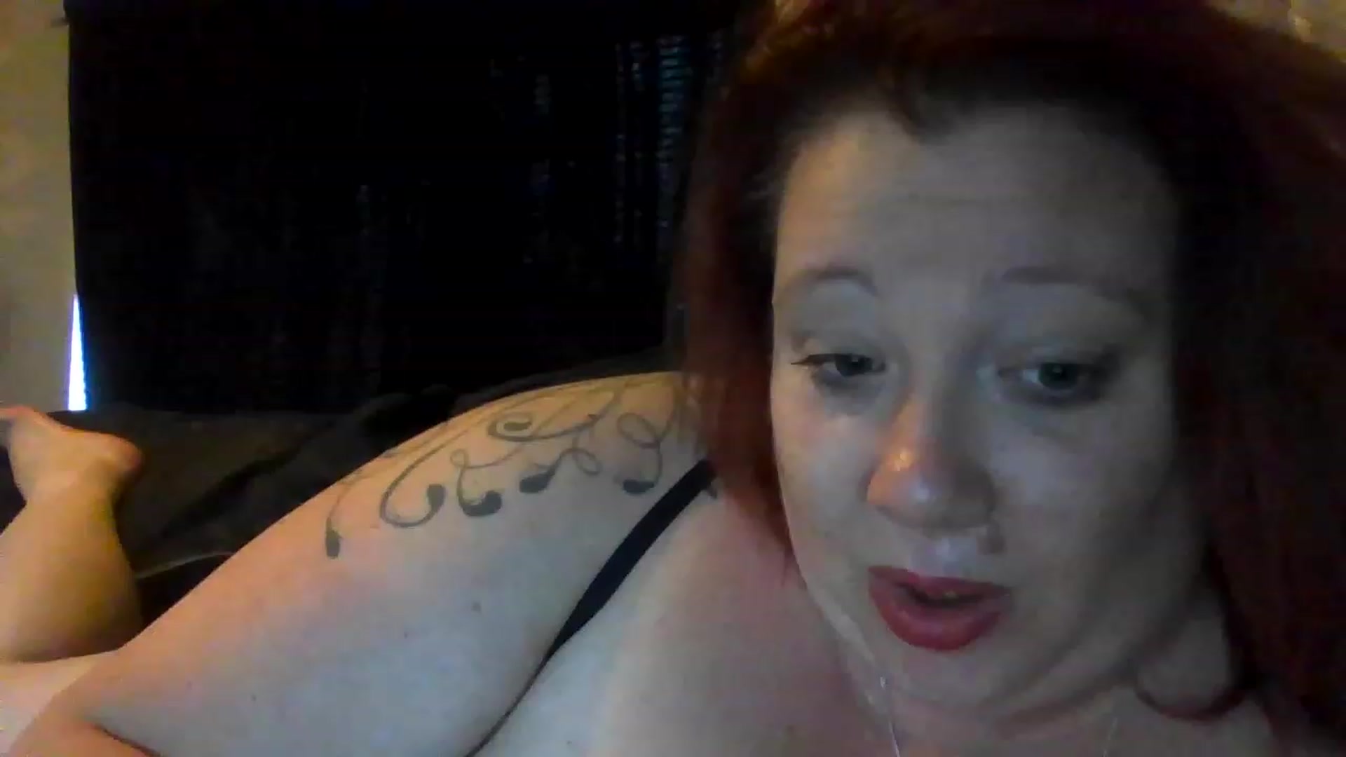 Gallery image thumbnail from DasiyLaneBBW's myfreecams stream on, 11/15/2022, 14:28 image 19 of 20