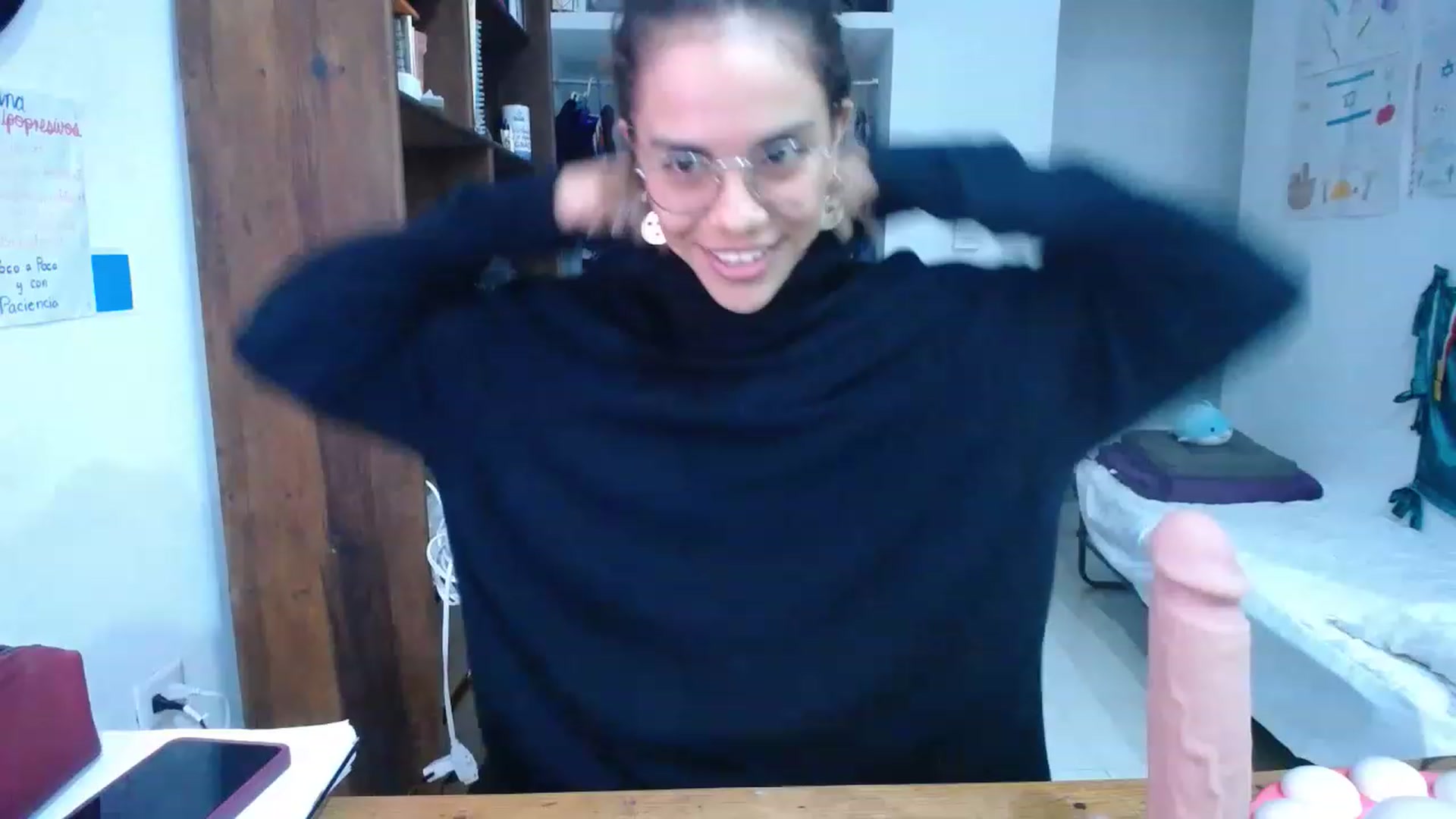 Gallery image thumbnail from Daslilamond's myfreecams stream on, 11/15/2022, 02:30 image 19 of 20