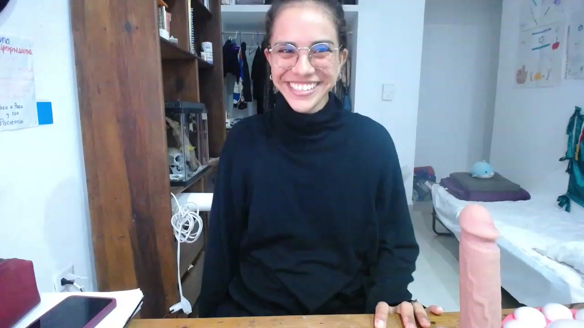 Gallery image thumbnail from Daslilamond's myfreecams stream on, 11/15/2022, 02:30 image 20 of 20