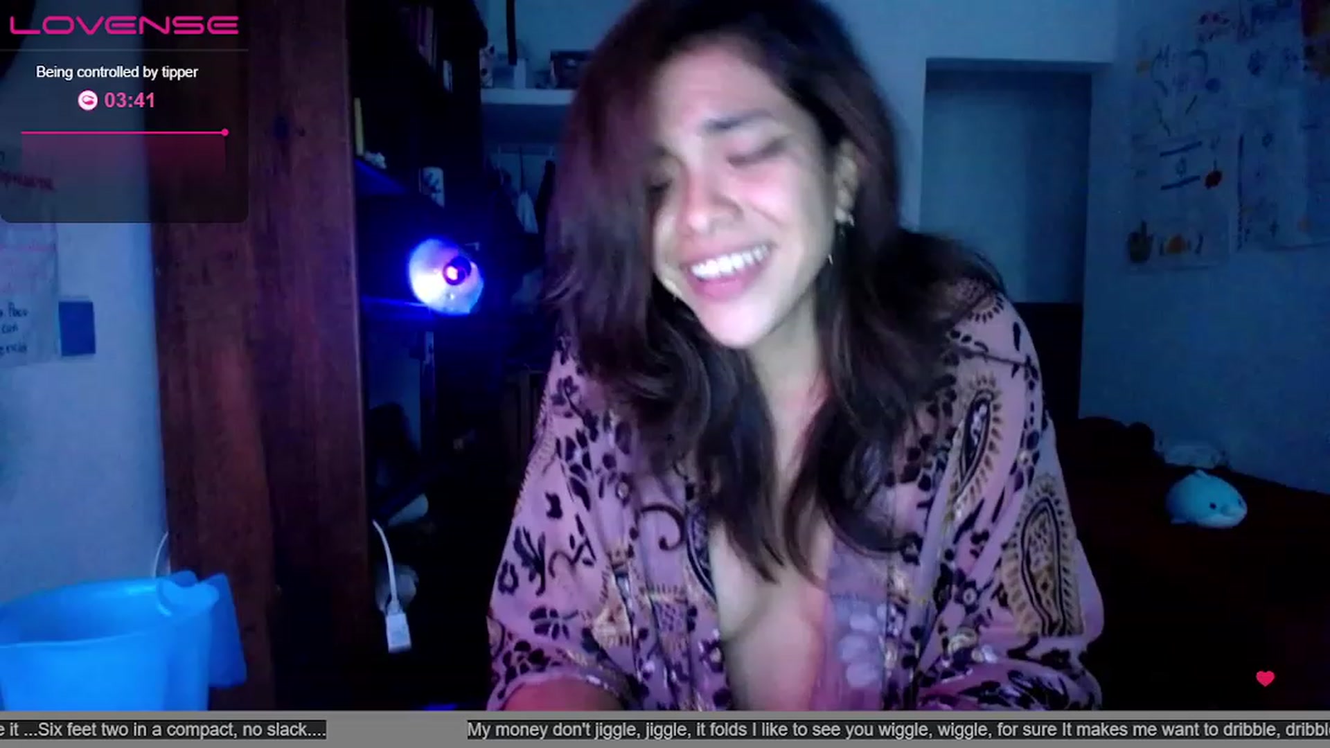 Gallery image thumbnail from Daslilamond's myfreecams stream on, 12/27/2022, 23:19 image 12 of 20