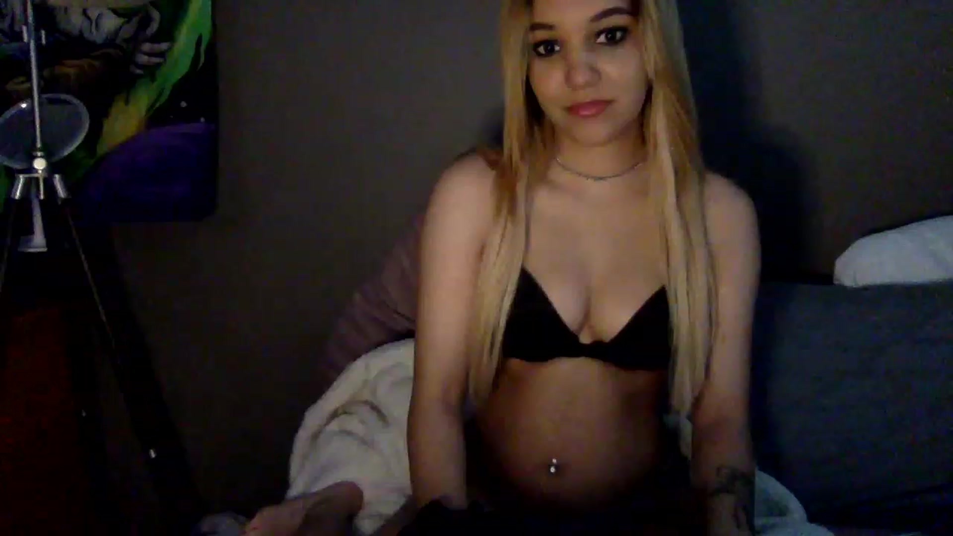 Gallery image thumbnail from Datzashley's myfreecams stream on, 02/27/2023, 21:34 image 20 of 20