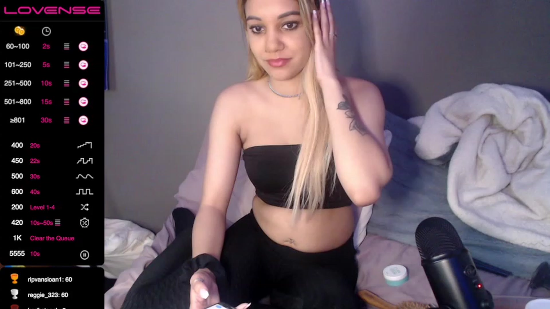 Gallery image thumbnail from Datzashley's myfreecams stream on, 03/23/2023, 06:10 image 3 of 20