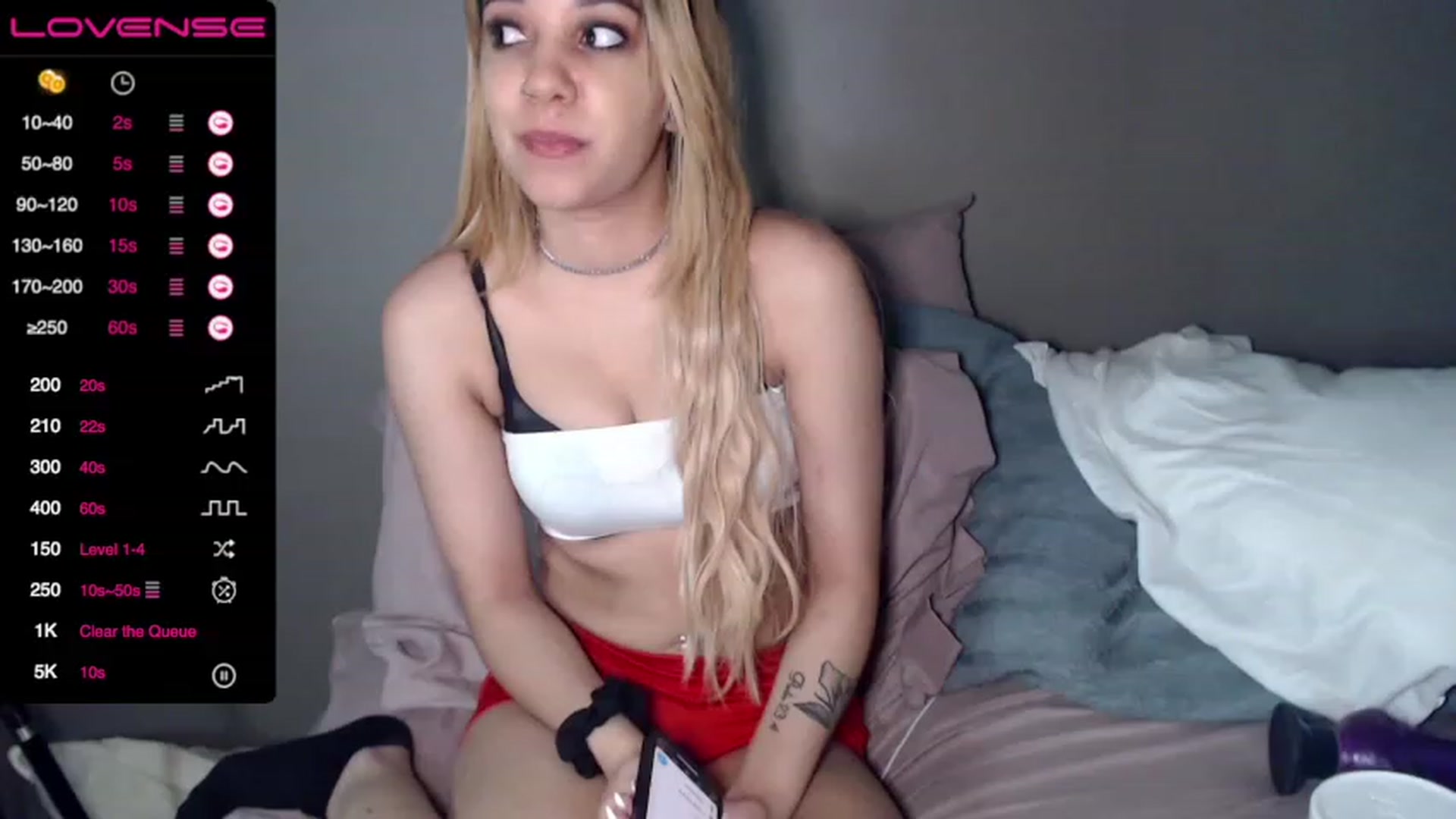 Gallery image thumbnail from Datzashley's myfreecams stream on, 03/26/2023, 01:57 image 3 of 20