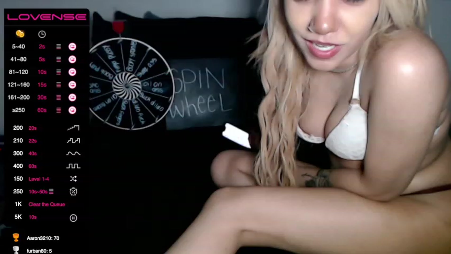 Gallery image thumbnail from Datzashley's myfreecams stream on, 04/12/2023, 24:04 image 7 of 20