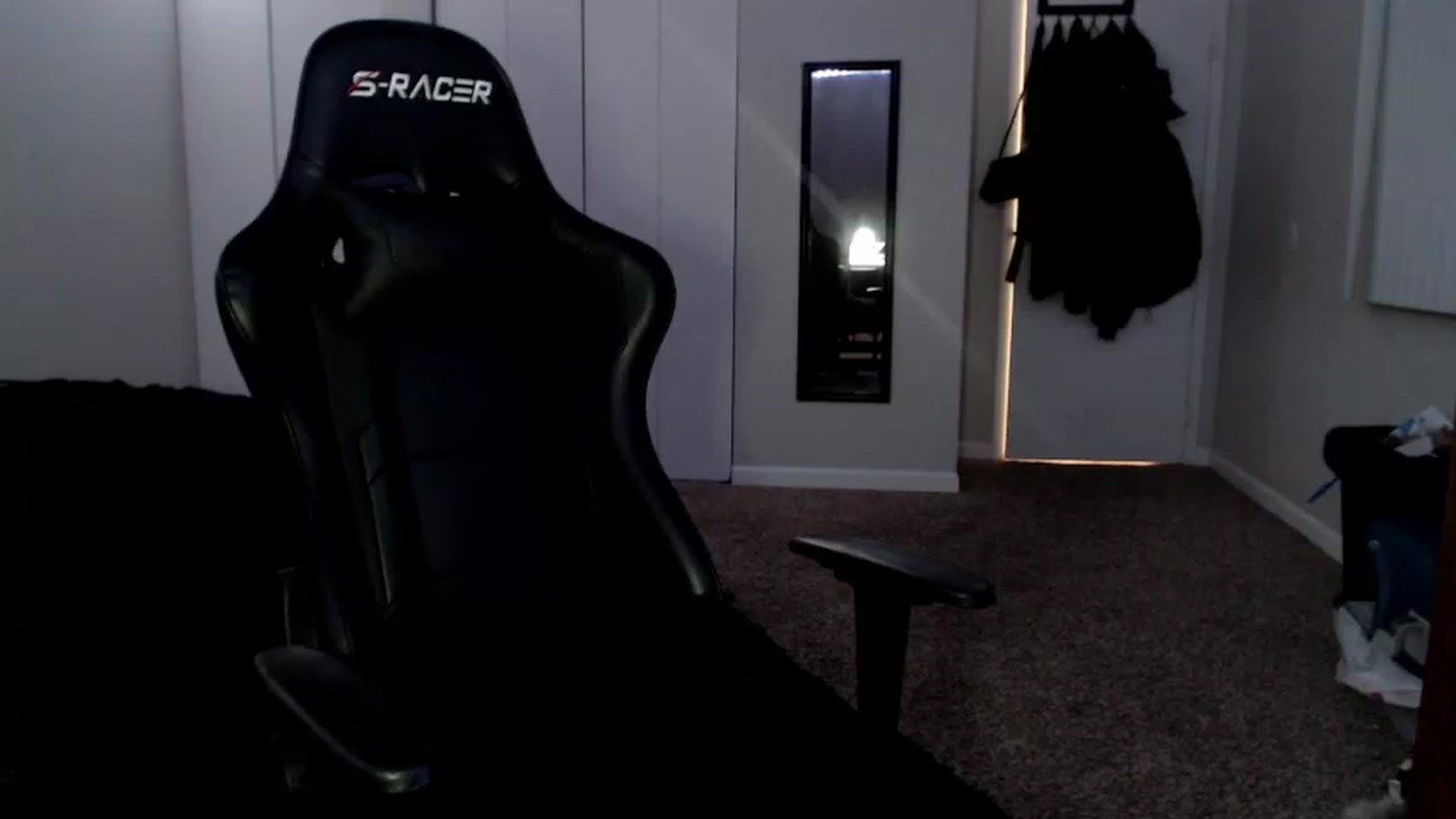 Gallery image thumbnail from Datzashley's myfreecams stream on, 05/12/2023, 06:53 image 18 of 20