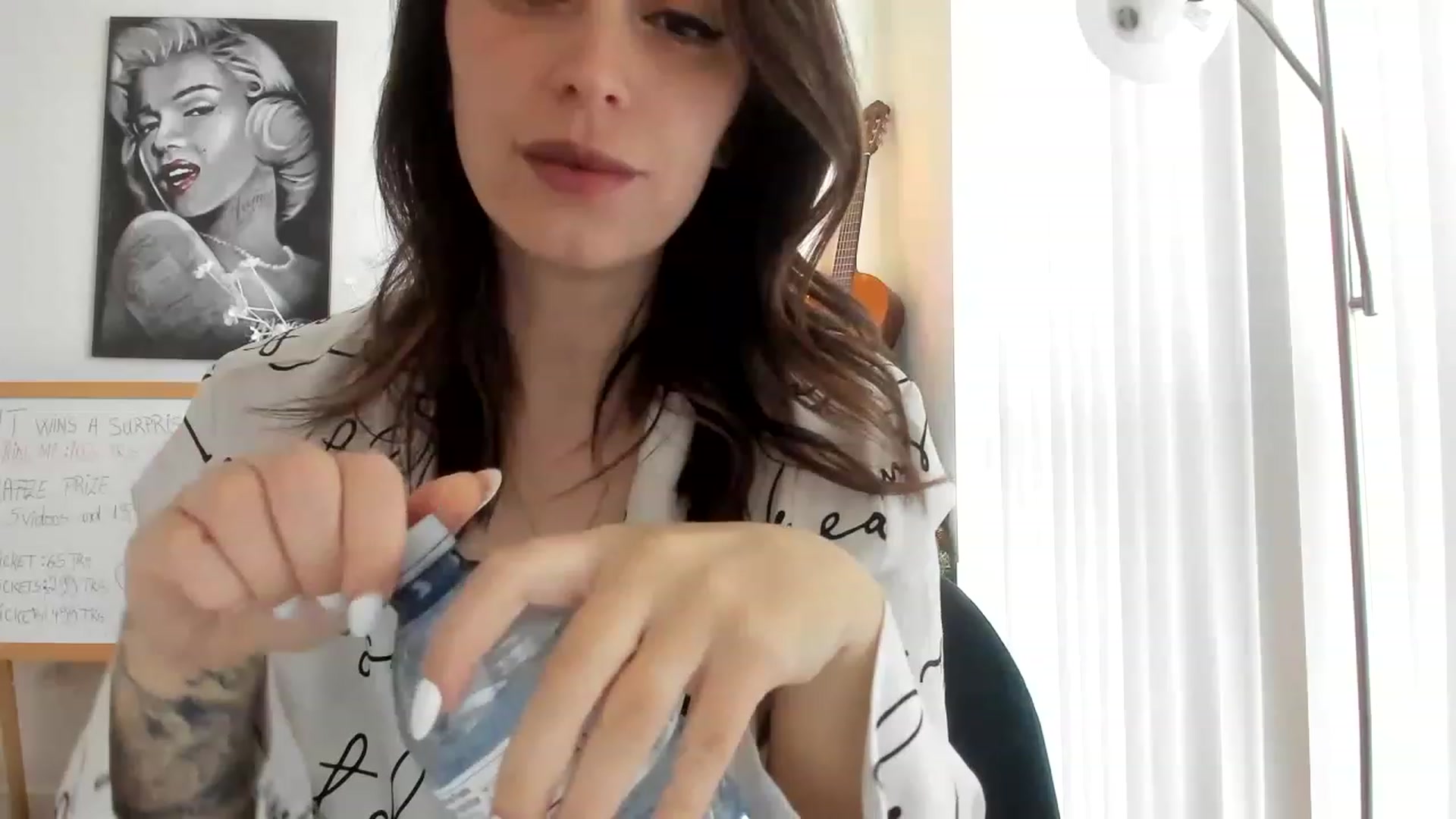 Gallery image thumbnail from DavinaClairee's myfreecams stream on, 11/16/2022, 17:32 image 14 of 20