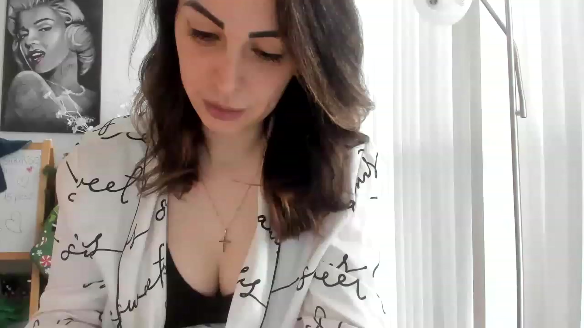 Gallery image thumbnail from DavinaClairee's myfreecams stream on, 11/24/2022, 18:47 image 15 of 20