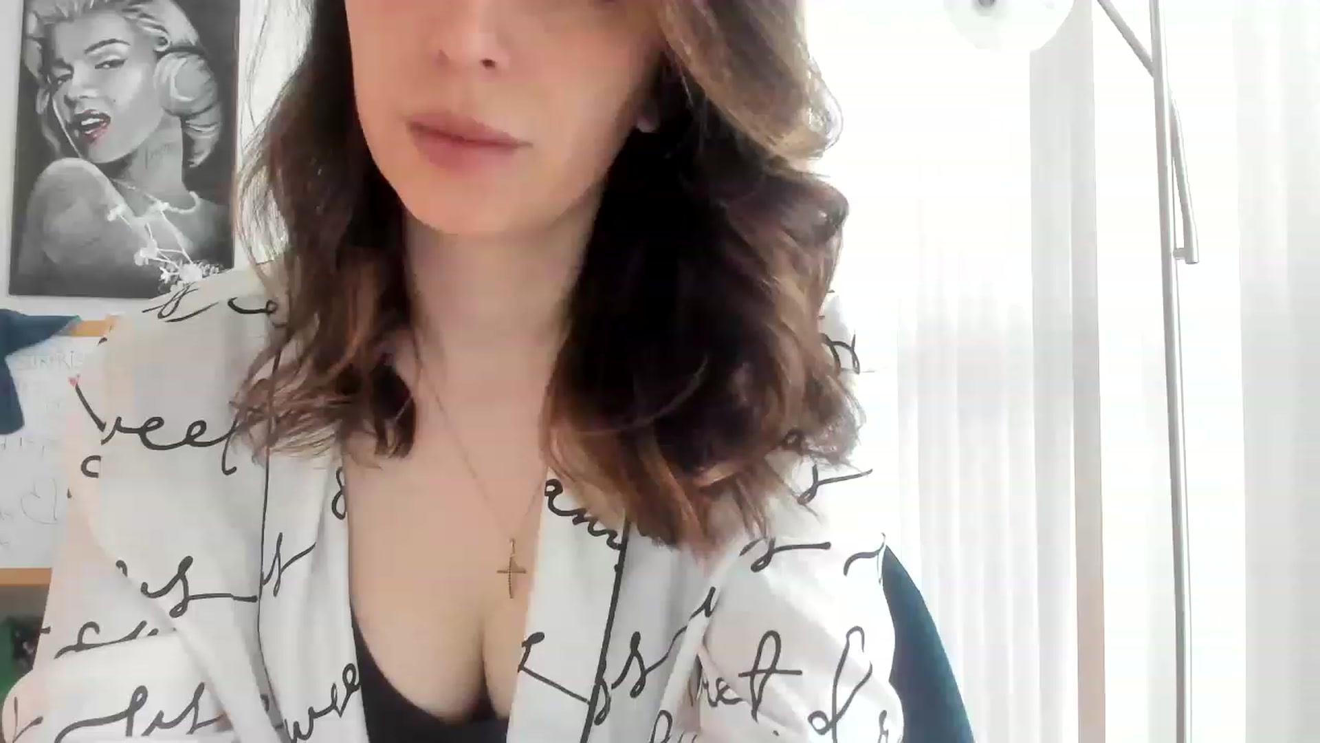 Gallery image thumbnail from DavinaClairee's myfreecams stream on, 11/24/2022, 18:47 image 19 of 20
