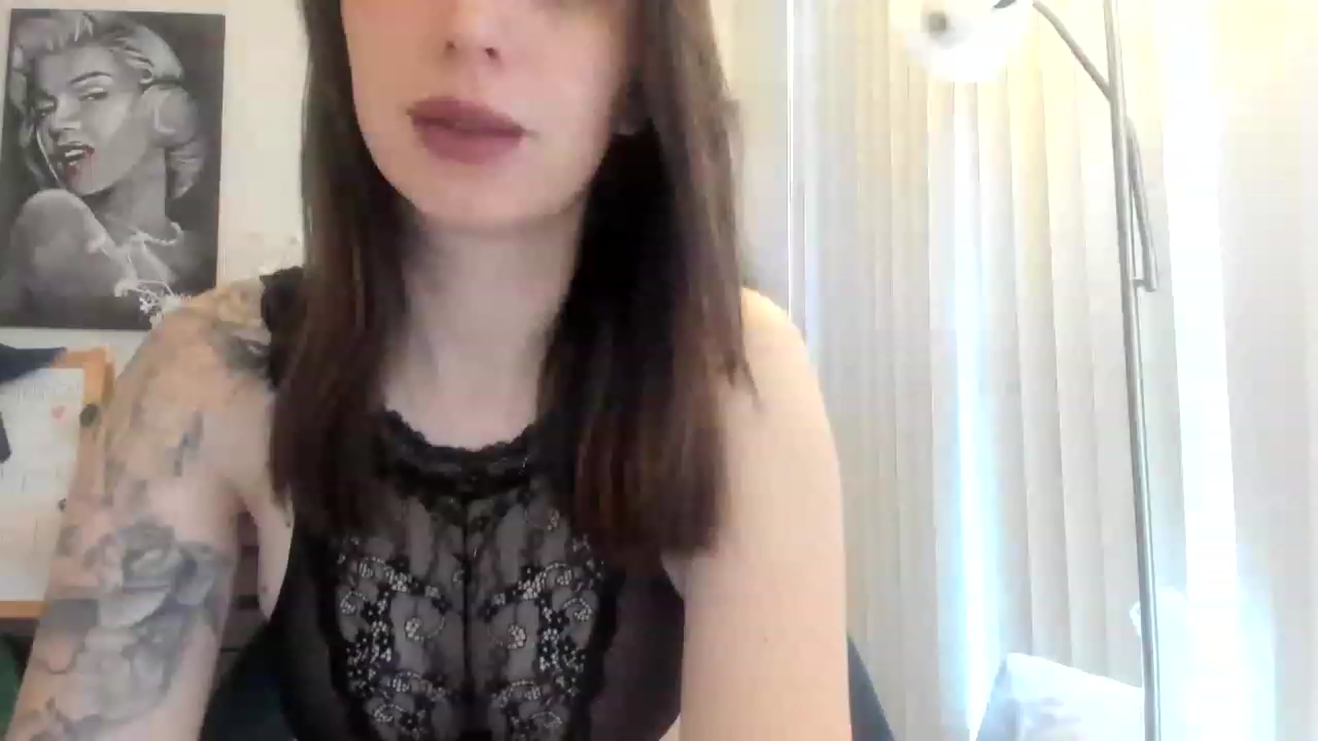 Gallery image thumbnail from DavinaClairee's myfreecams stream on, 12/05/2022, 17:54 image 1 of 20