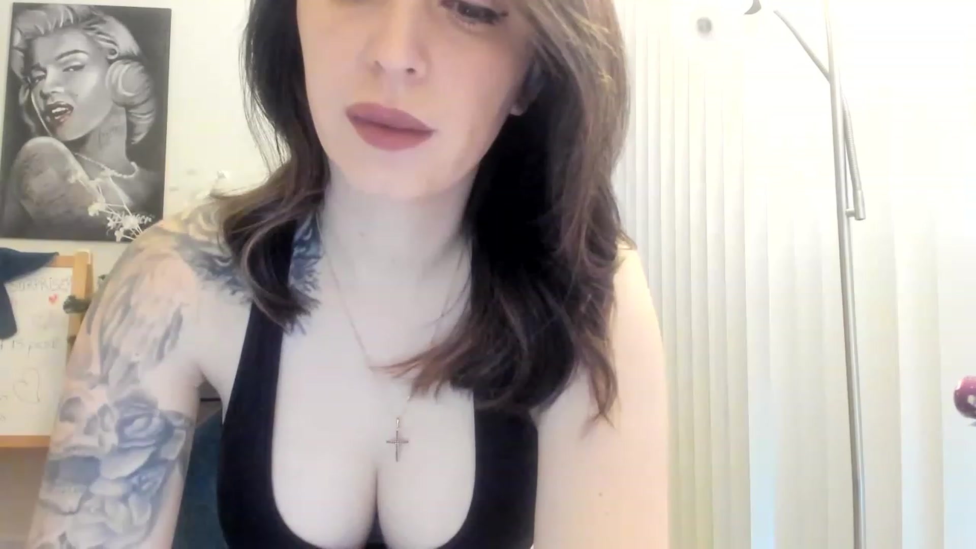 Gallery image thumbnail from DavinaClairee's myfreecams stream on, 12/09/2022, 18:12 image 5 of 20