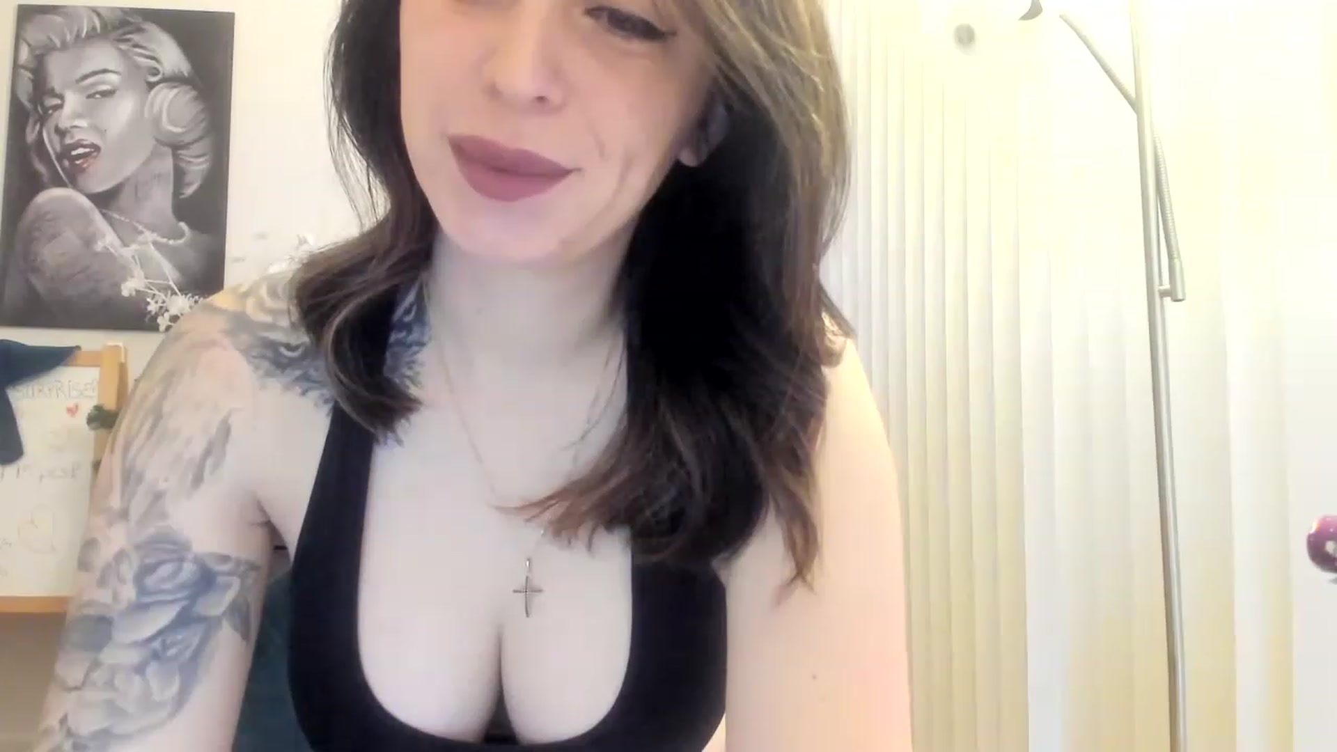 Gallery image thumbnail from DavinaClairee's myfreecams stream on, 12/09/2022, 18:12 image 4 of 20