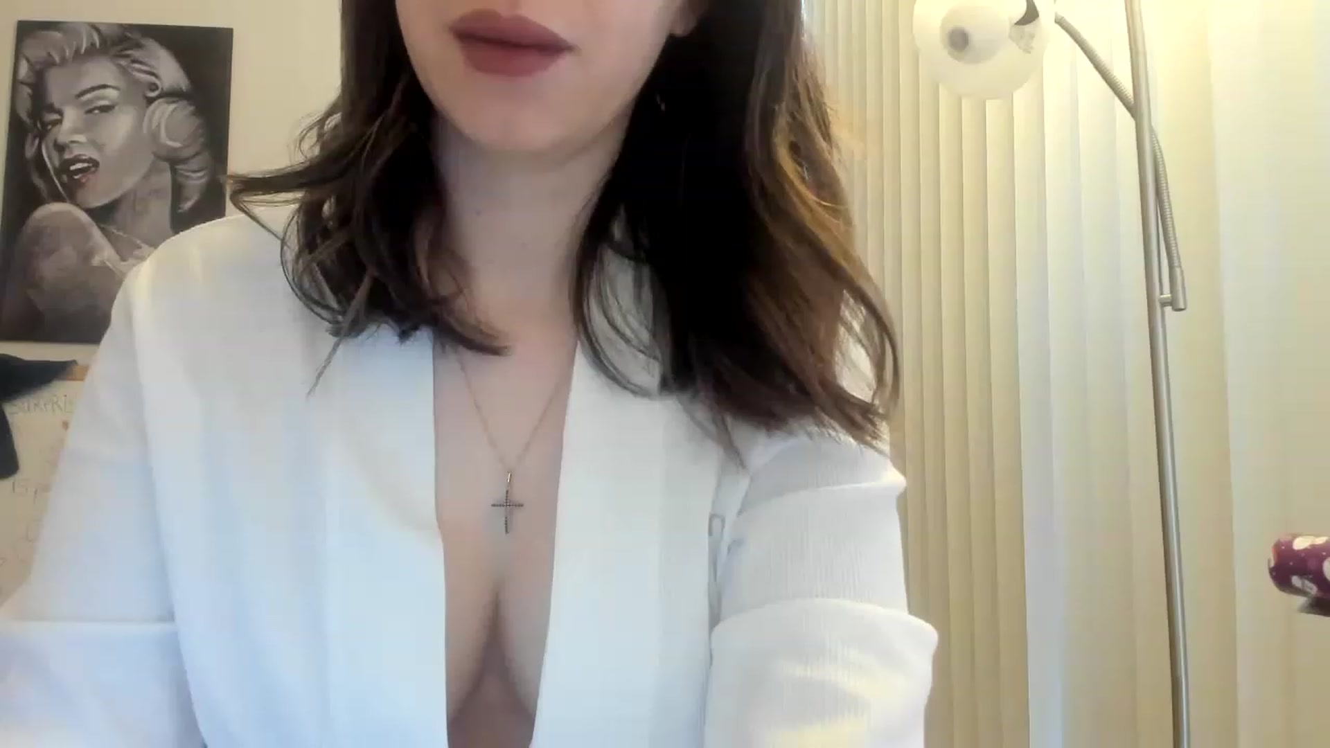 Gallery image thumbnail from DavinaClairee's myfreecams stream on, 12/11/2022, 17:17 image 5 of 20
