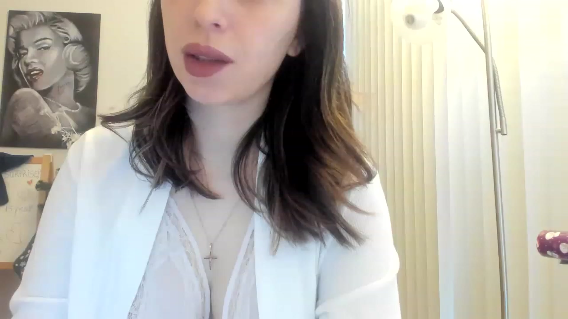 Gallery image thumbnail from DavinaClairee's myfreecams stream on, 12/11/2022, 17:17 image 6 of 20