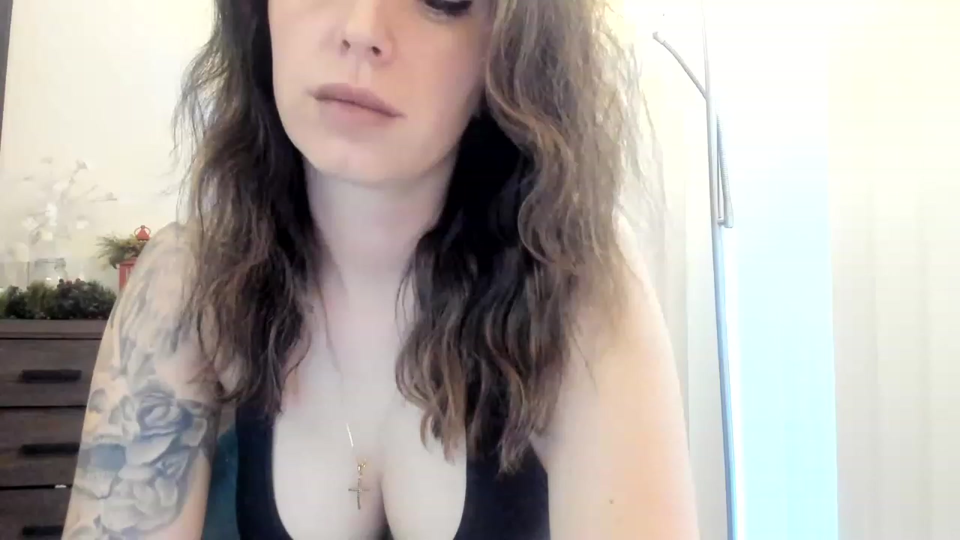 Gallery image thumbnail from DavinaClairee's myfreecams stream on, 01/03/2023, 18:40 image 14 of 20
