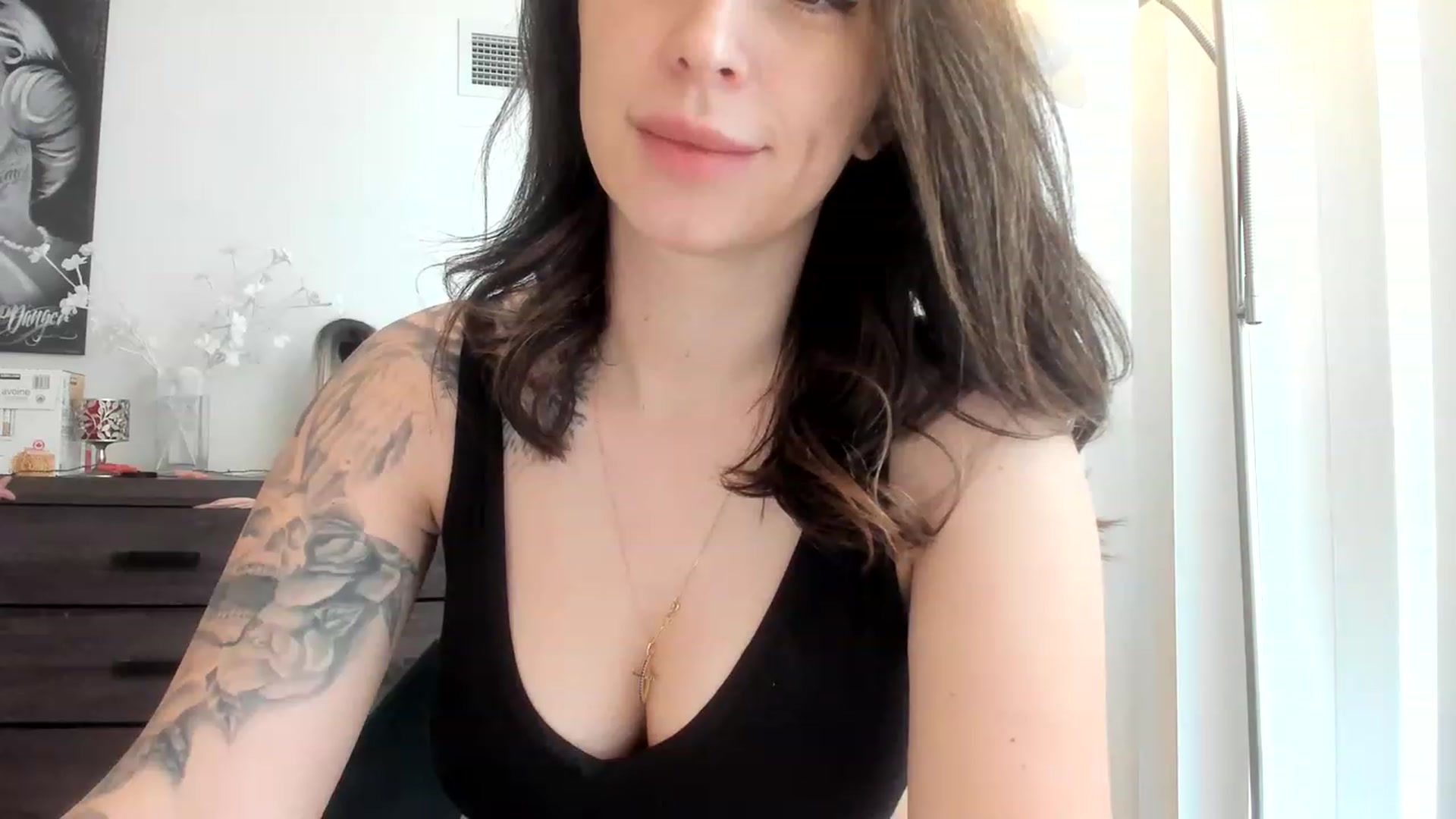 Gallery image thumbnail from DavinaClairee's myfreecams stream on, 02/11/2023, 18:10 image 18 of 20
