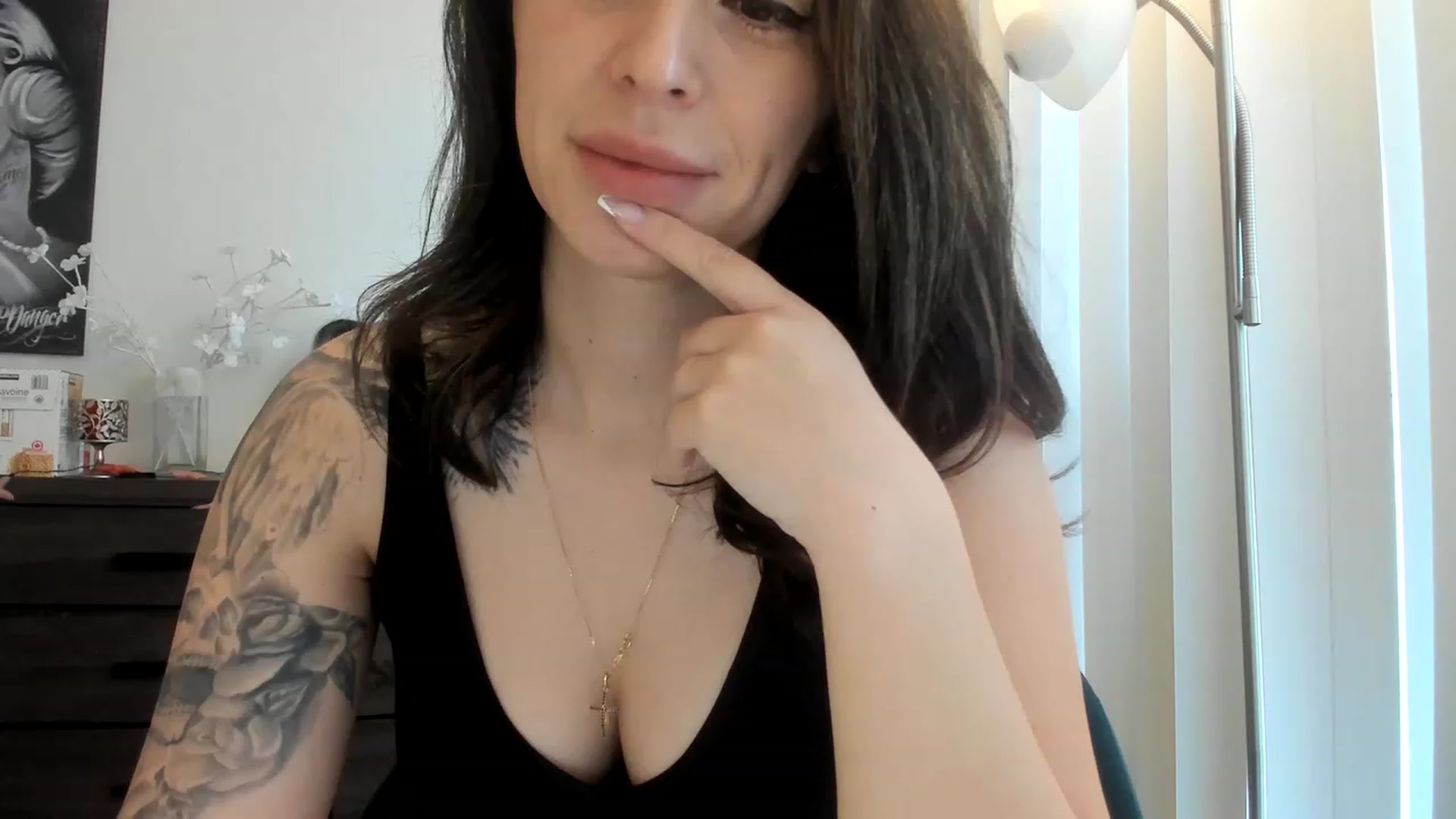 Gallery image thumbnail from DavinaClairee's myfreecams stream on, 02/11/2023, 18:10 image 3 of 20