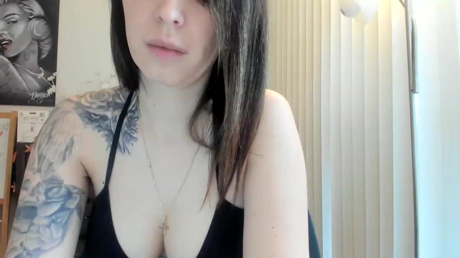 Gallery image thumbnail from DavinaClairee's myfreecams stream on, 03/03/2023, 18:06 image 16 of 20