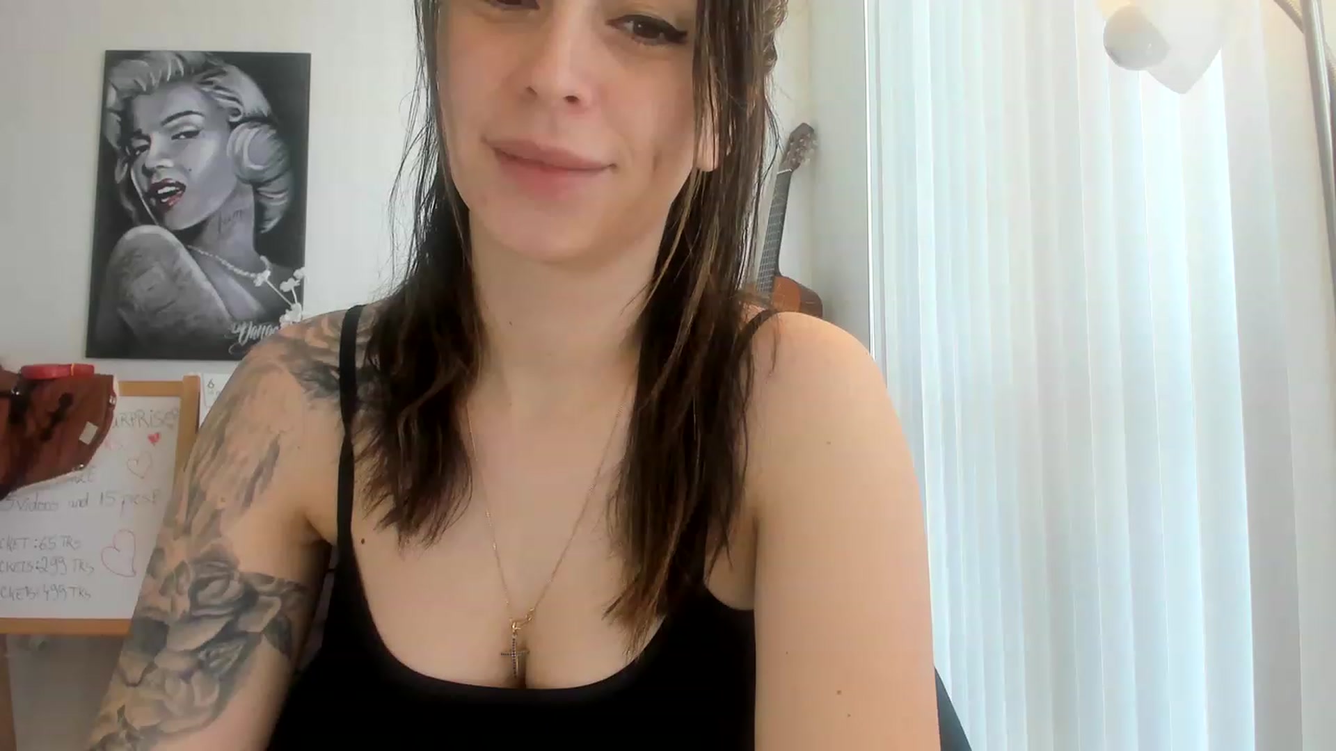 Gallery image thumbnail from DavinaClairee's myfreecams stream on, 03/05/2023, 17:26 image 16 of 20
