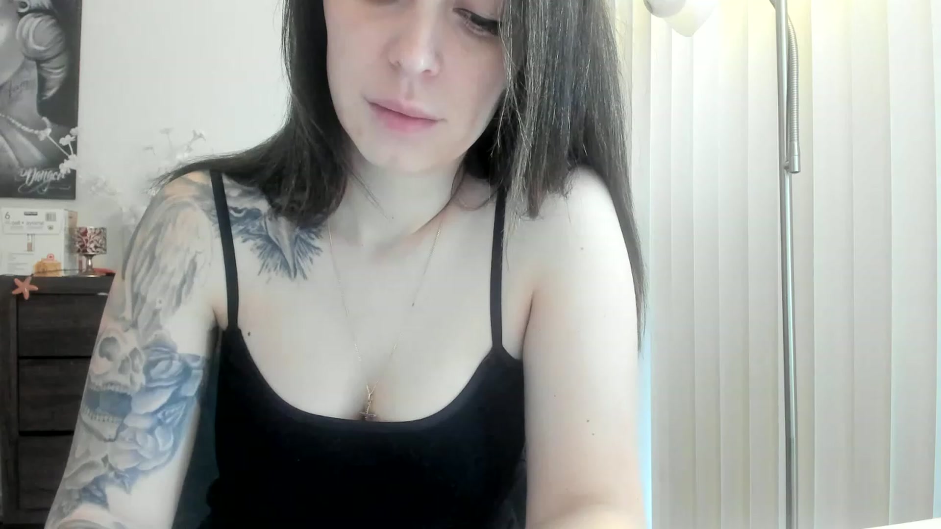 Gallery image thumbnail from DavinaClairee's myfreecams stream on, 03/11/2023, 17:24 image 11 of 20