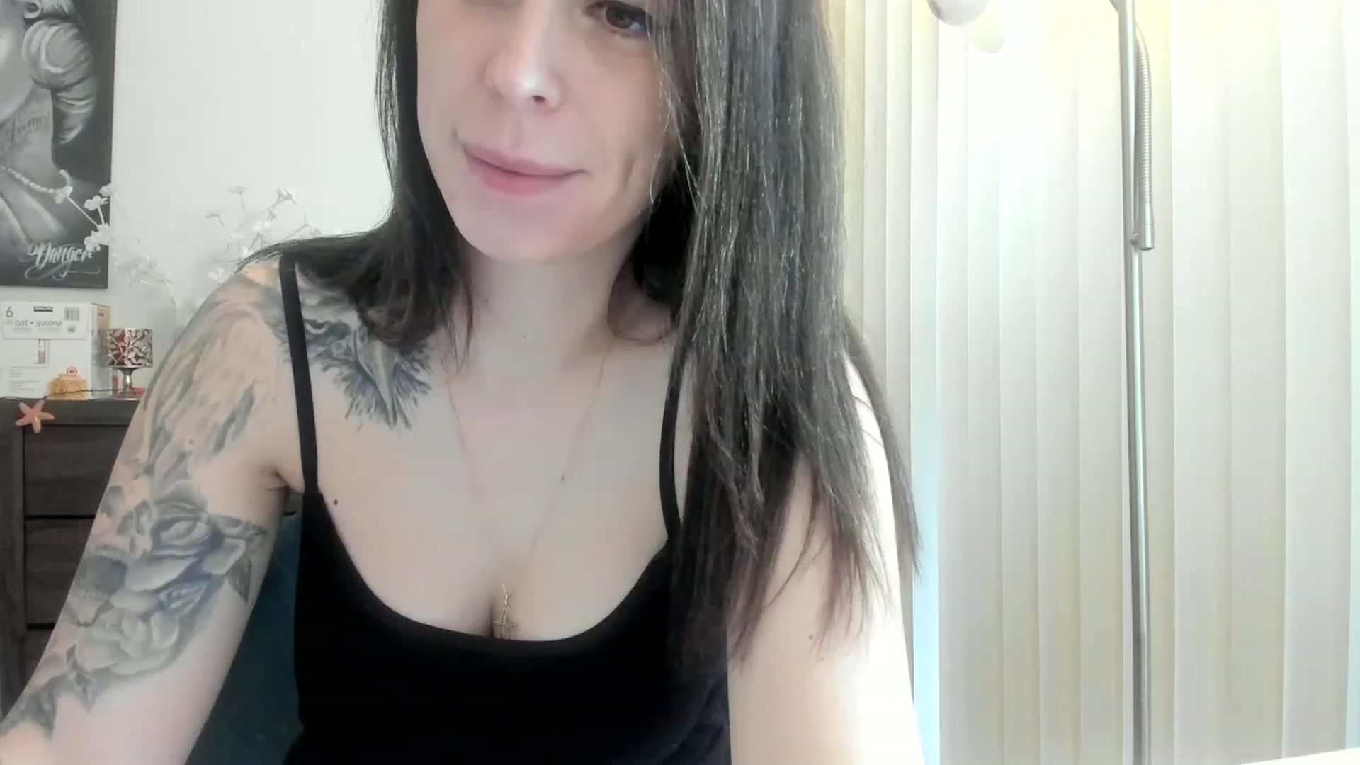 Gallery image thumbnail from DavinaClairee's myfreecams stream on, 03/11/2023, 17:24 image 12 of 20