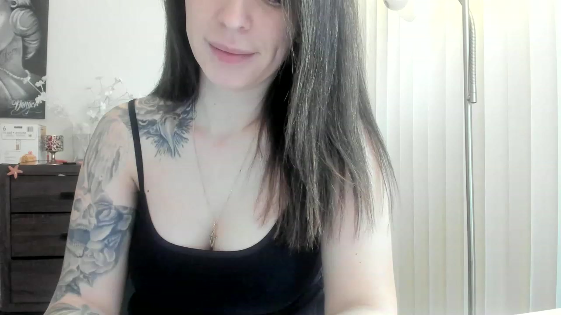 Gallery image thumbnail from DavinaClairee's myfreecams stream on, 03/11/2023, 17:24 image 6 of 20