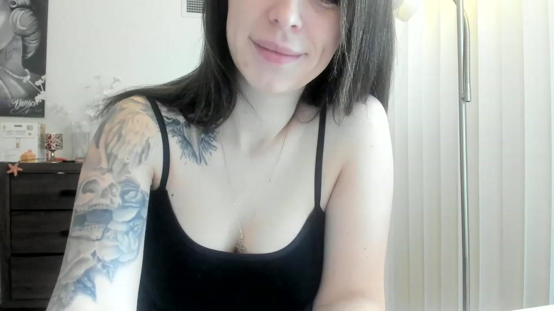 Gallery image thumbnail from DavinaClairee's myfreecams stream on, 03/11/2023, 17:24 image 10 of 20