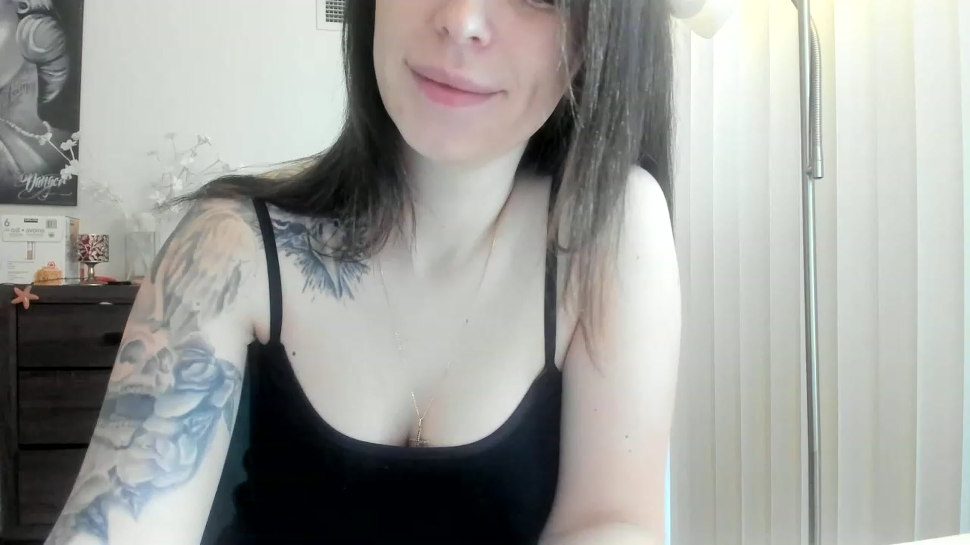 Gallery image thumbnail from DavinaClairee's myfreecams stream on, 03/11/2023, 17:24 image 14 of 20