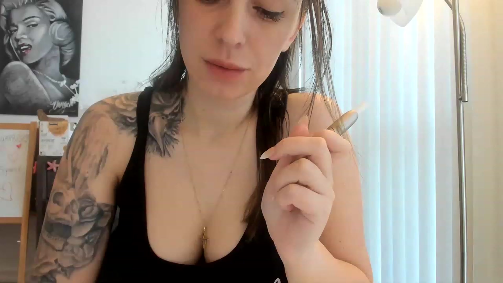 Gallery image thumbnail from DavinaClairee's myfreecams stream on, 03/18/2023, 16:03 image 19 of 20