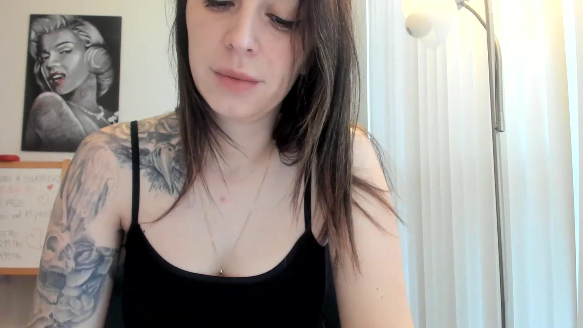 Gallery image thumbnail from DavinaClairee's myfreecams stream on, 03/27/2023, 15:43 image 7 of 20