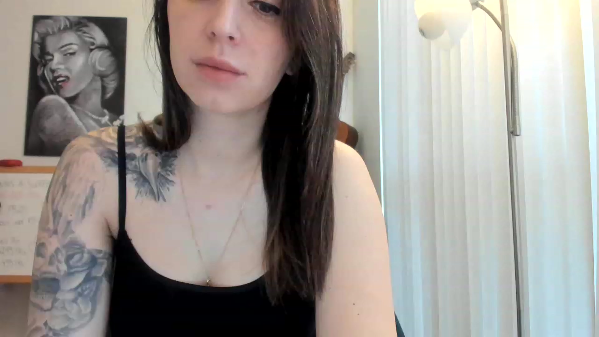 Gallery image thumbnail from DavinaClairee's myfreecams stream on, 03/27/2023, 15:43 image 16 of 20