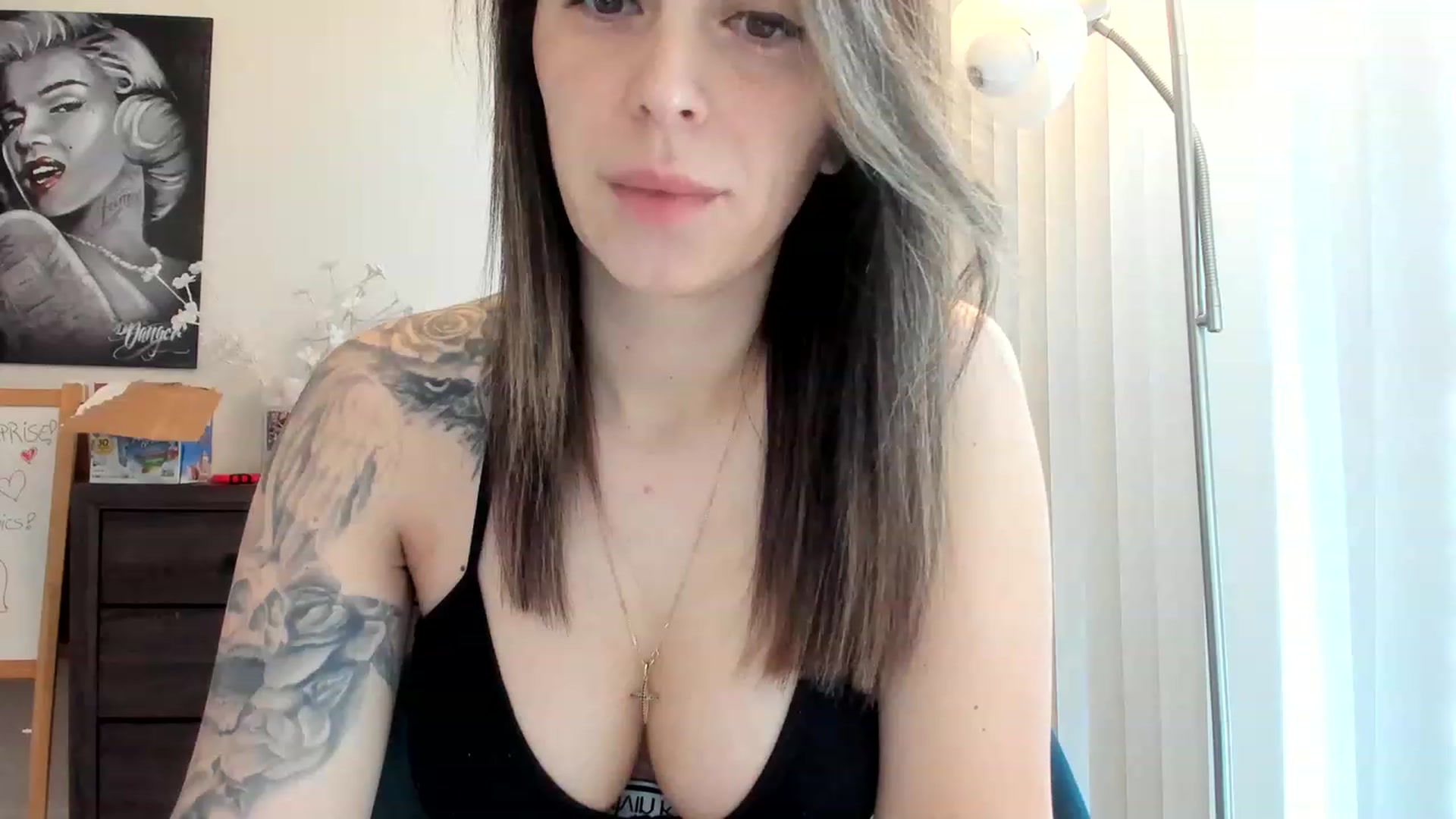 Gallery image thumbnail from DavinaClairee's myfreecams stream on, 04/07/2023, 14:48 image 8 of 20