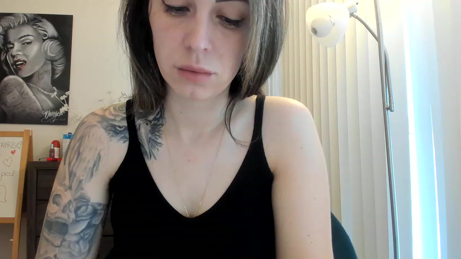 Gallery image thumbnail from DavinaClairee's myfreecams stream on, 04/13/2023, 14:53 image 12 of 20