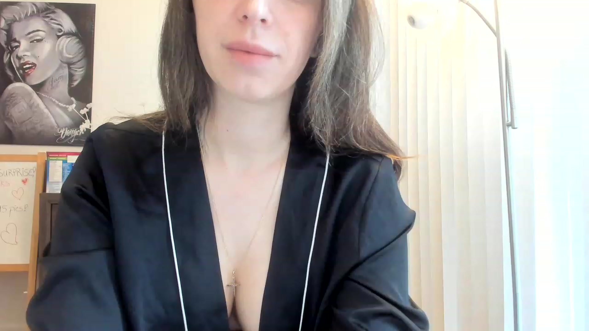 Gallery image thumbnail from DavinaClairee's myfreecams stream on, 04/18/2023, 15:06 image 12 of 20