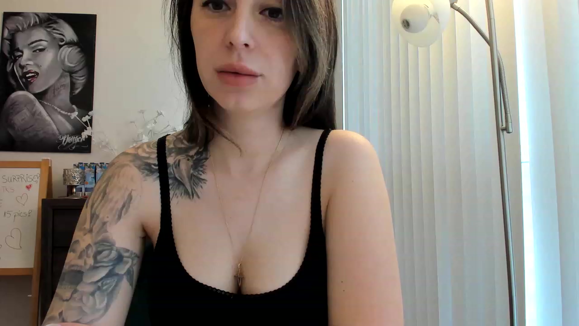 Gallery image thumbnail from DavinaClairee's myfreecams stream on, 04/24/2023, 15:26 image 11 of 20