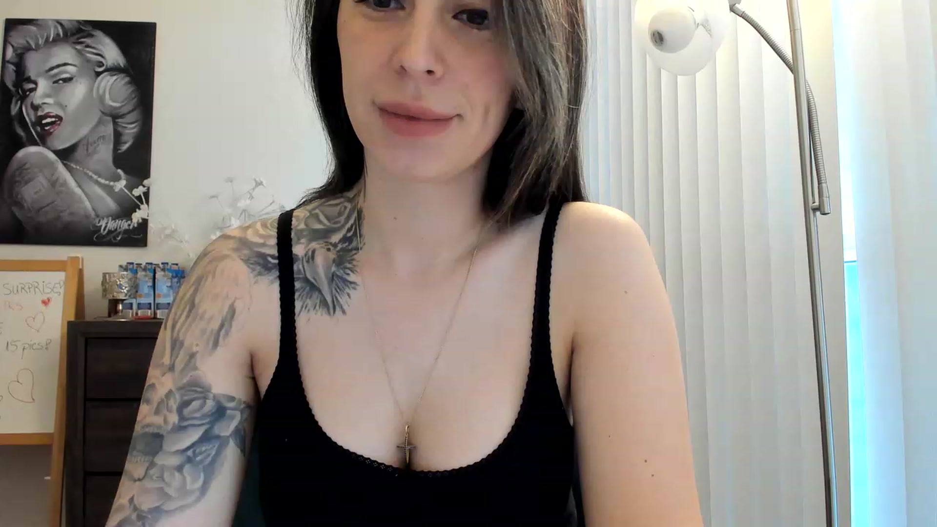 Gallery image thumbnail from DavinaClairee's myfreecams stream on, 04/24/2023, 15:26 image 20 of 20