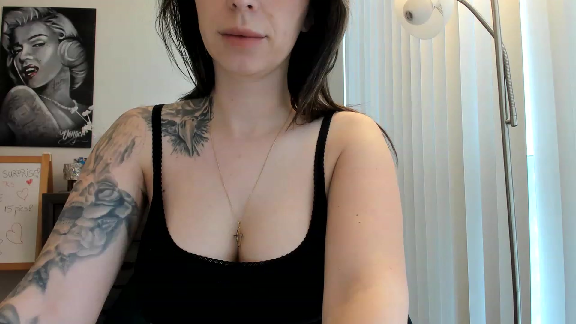 Gallery image thumbnail from DavinaClairee's myfreecams stream on, 04/24/2023, 19:09 image 4 of 20