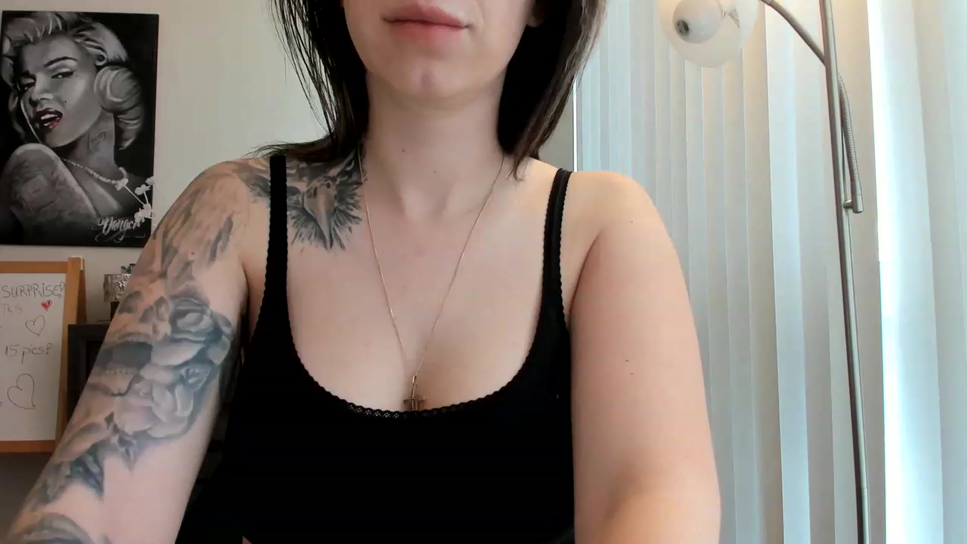 Gallery image thumbnail from DavinaClairee's myfreecams stream on, 04/24/2023, 19:09 image 1 of 20