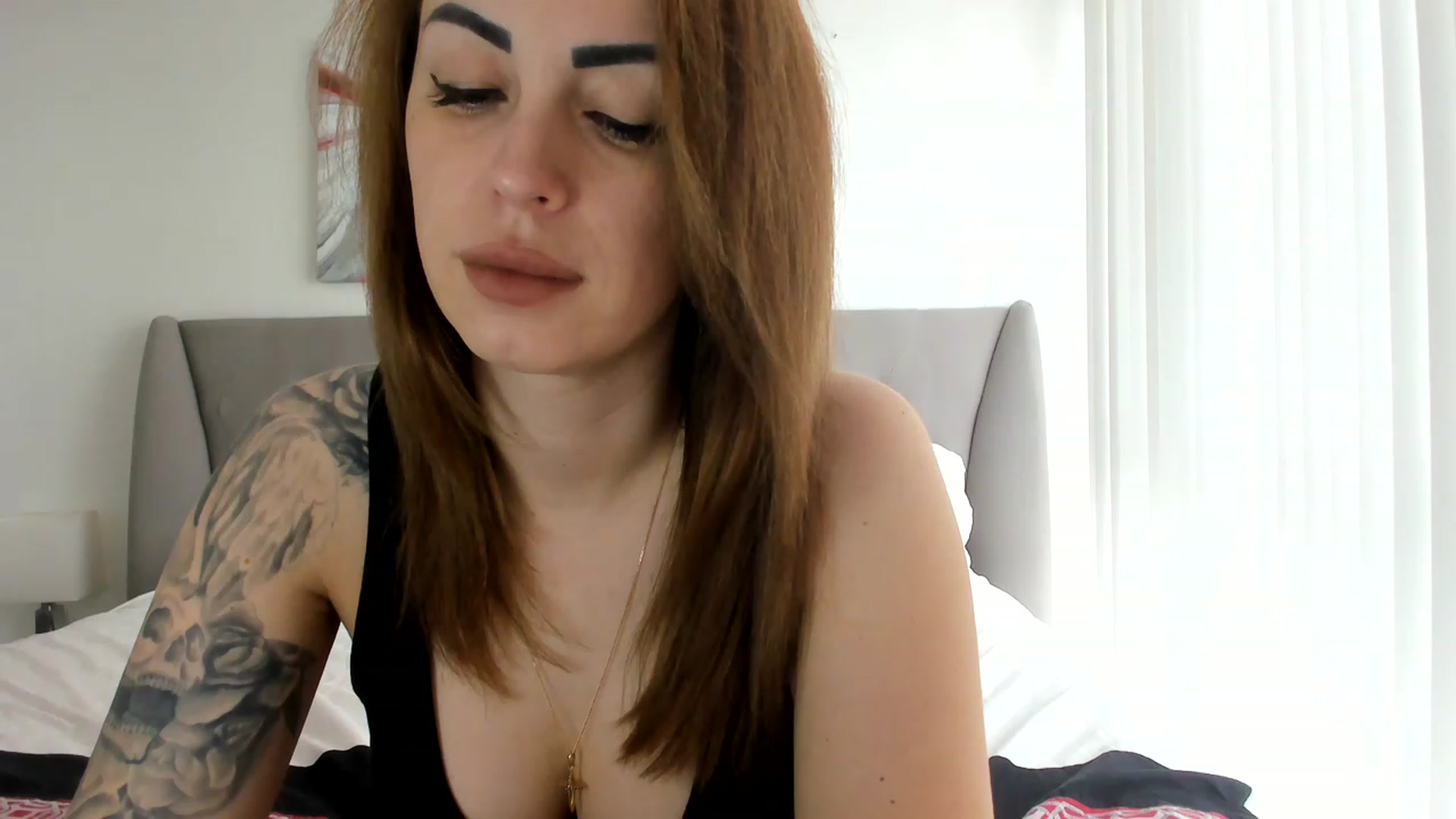 Gallery image thumbnail from DavinaClairee's myfreecams stream on, 05/16/2023, 14:11 image 12 of 20